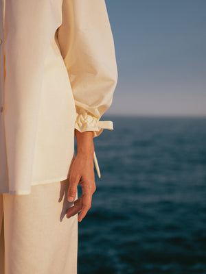 
                  
                    Load image into Gallery viewer, Full Sails Blouse
                  
                